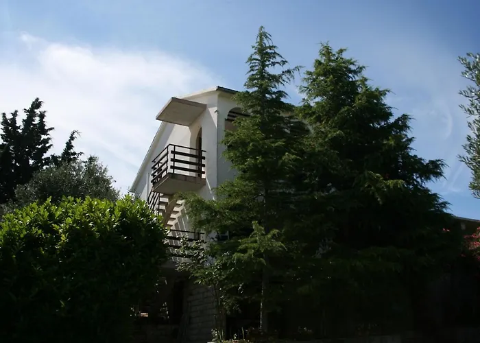 Murter 5102b * Betina (Sibenik-Knin)